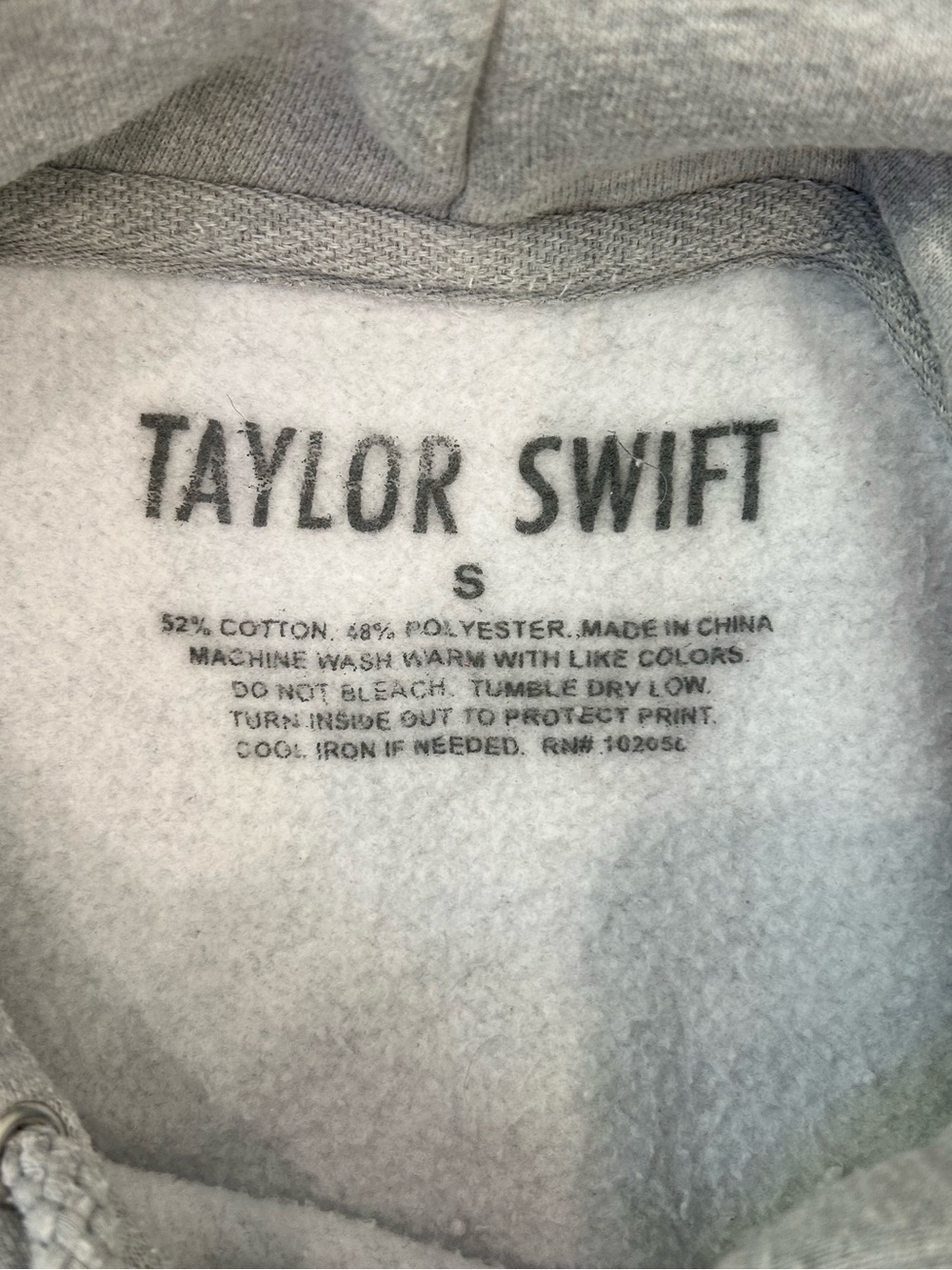 Taylor Swift Red Heather Gray Hoodie Official Concert Merchandise Small - Picture 5 of 5